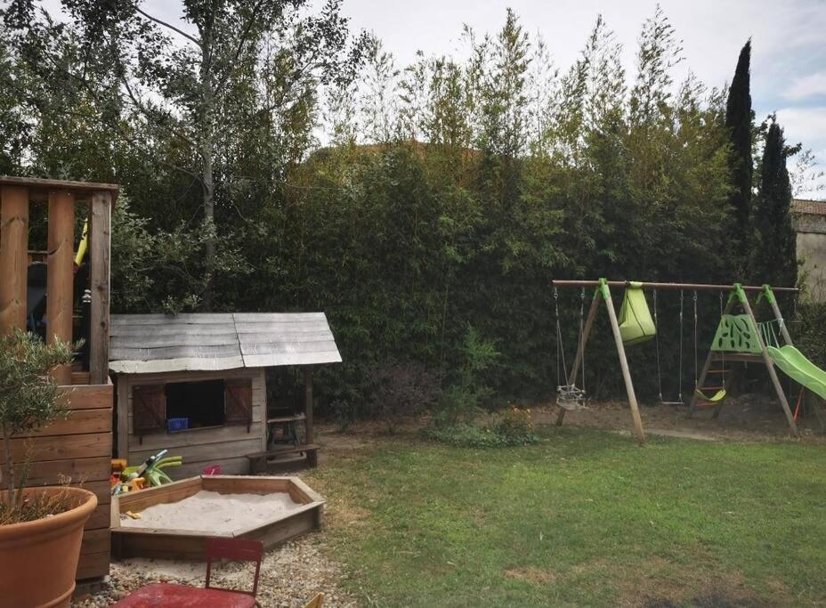 Maison Avec Piscine Dans Village Provencal. Courthézon Εξωτερικό φωτογραφία