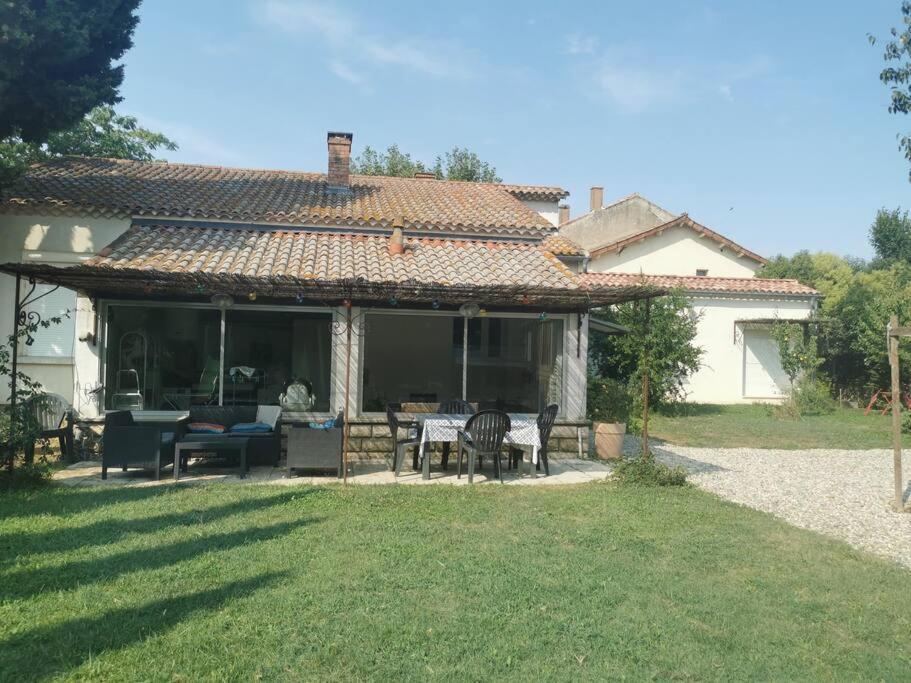 Maison Avec Piscine Dans Village Provencal. Courthézon Εξωτερικό φωτογραφία
