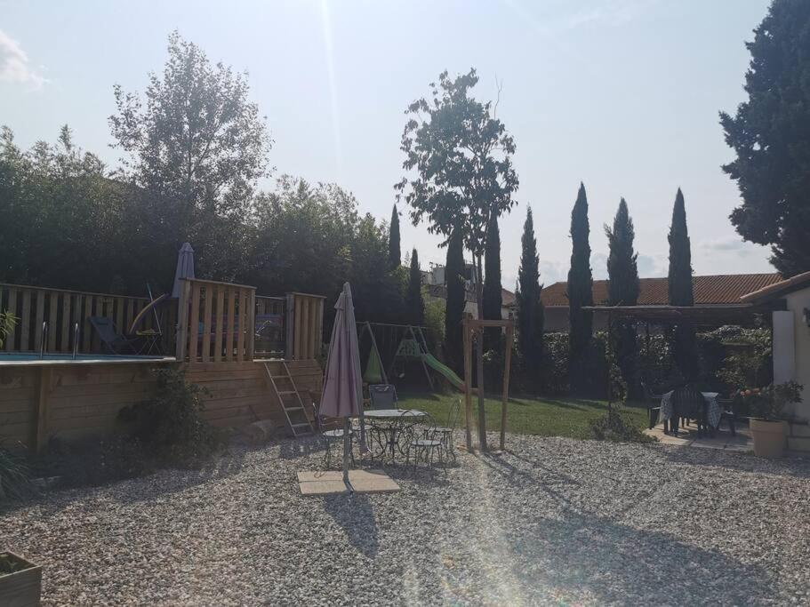 Maison Avec Piscine Dans Village Provencal. Courthézon Εξωτερικό φωτογραφία