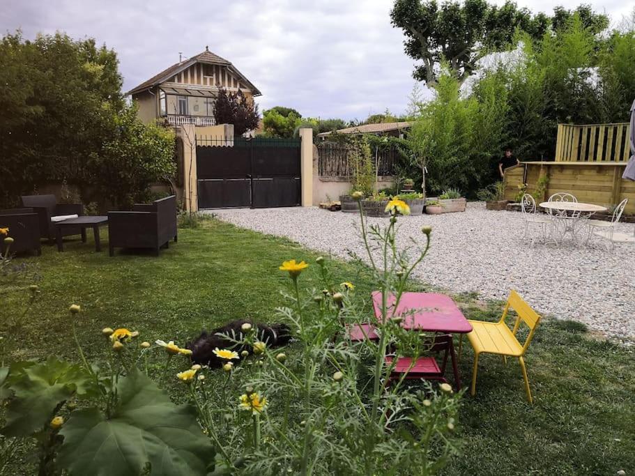 Maison Avec Piscine Dans Village Provencal. Courthézon Εξωτερικό φωτογραφία