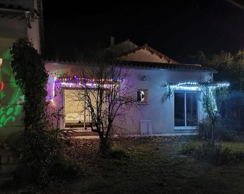 Maison Avec Piscine Dans Village Provencal. Courthézon Εξωτερικό φωτογραφία